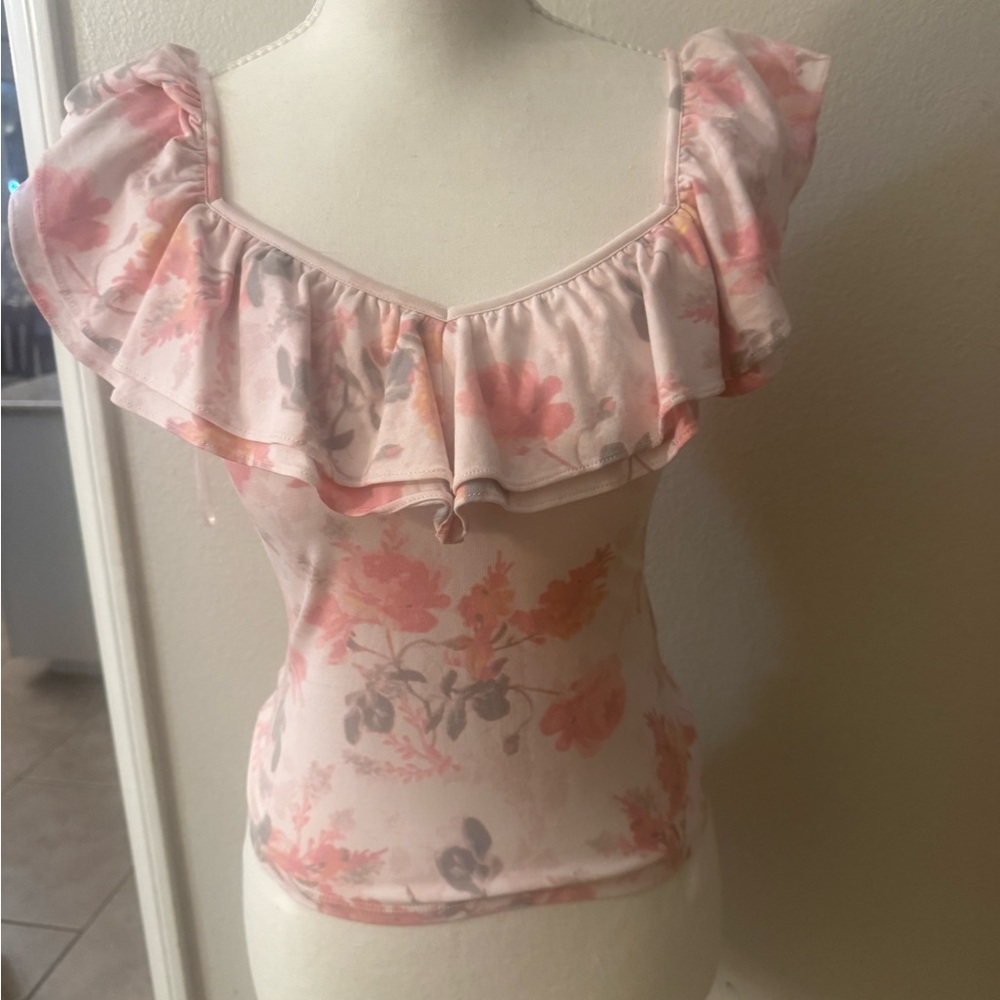 Guess Light Pink Floral Ruffle Top